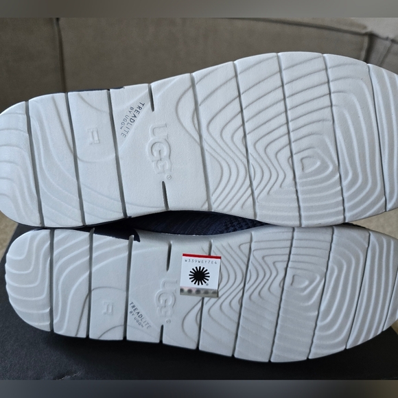 UGG - Freamon HyperWeave 2.0 Chukka - Blue - Mens 9 - NEW - Picture 5 of 5